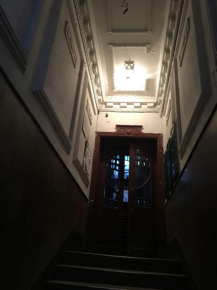V&O Whitechocolateapt 800 M To Opera Lviv Exteriör bild